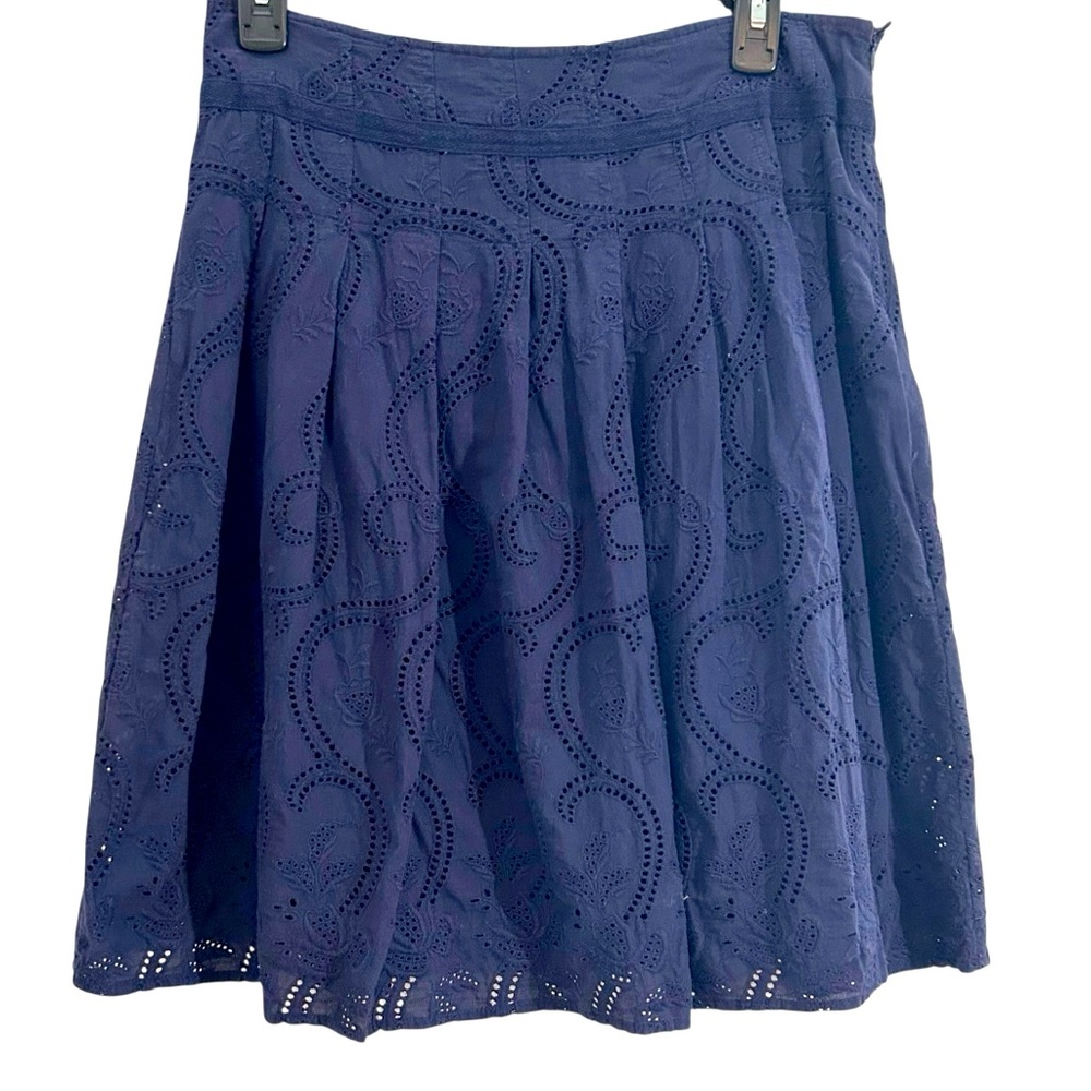 Think Tank Size 8 Blue Floral Embroidered Eyelet Skirt